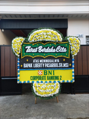 Papan Bunga Duka di Kei Kecil Timur Selatan