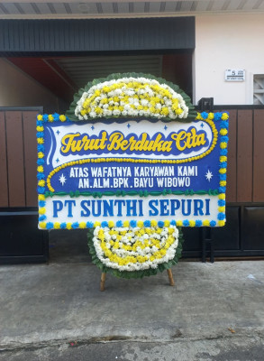 Papan Bunga Duka di Kei Kecil Timur Selatan